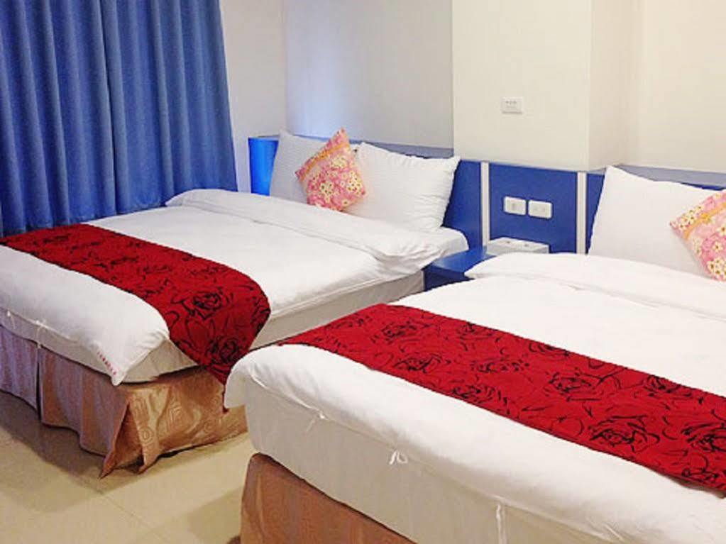 Sun Moon Lake Crystal B&B Nantou Exterior photo